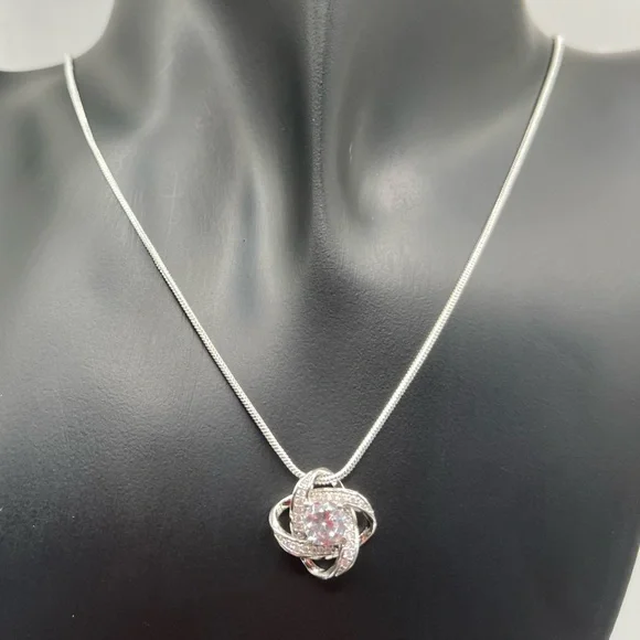 🌙 C150 - Perfect for Mom ❤️ Stirling silver 925 necklace - Picture 3 of 3